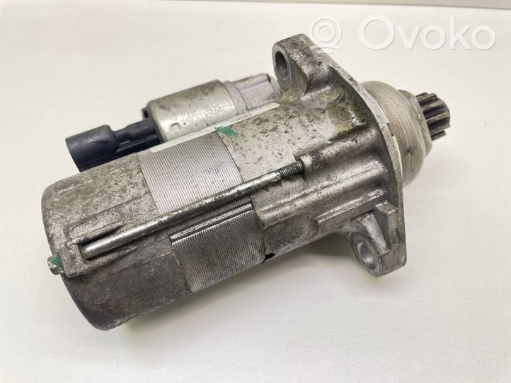 Volkswagen Touran II Starter motor 02M911024P