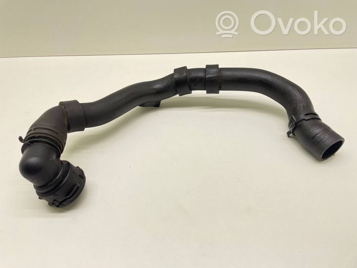 Volkswagen Touran II Tuyau de liquide de refroidissement moteur 1K0122291