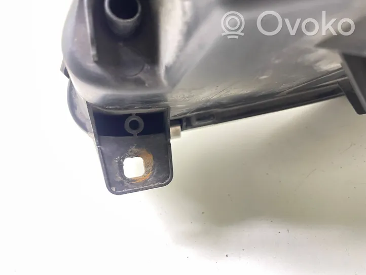 Mercedes-Benz Vito Viano W639 Lampa przednia 24670400