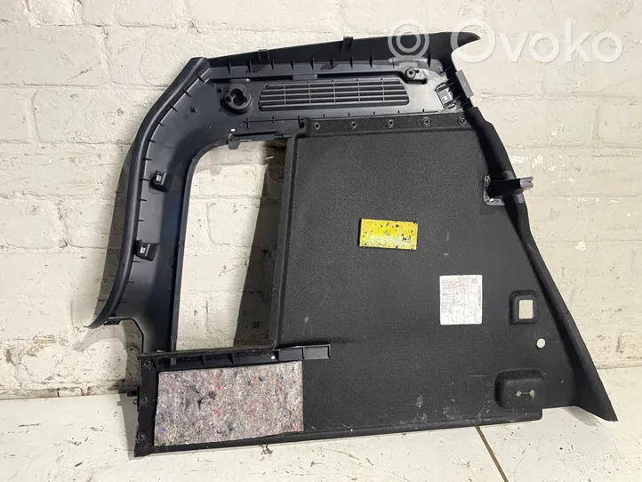 Volkswagen Tiguan Rivestimento pannello laterale del bagagliaio/baule 5N0867428R