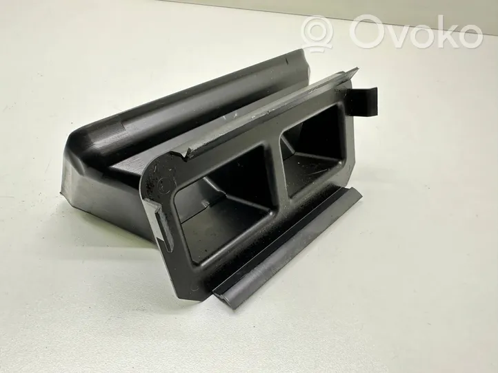 Audi Q7 4L Cabin air duct channel 4L0857042