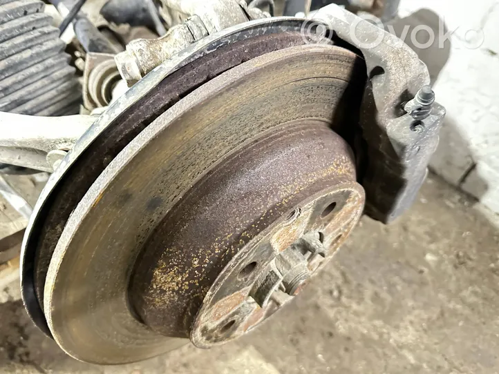 Audi Q7 4L Taka-apurunko 7L0500041