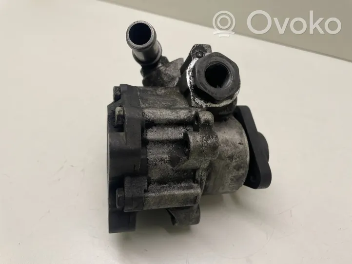 Audi Q7 4L Power steering pump 