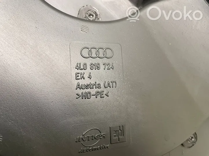 Audi Q7 4L (B) statramsčio apdaila (apatinė) 4L0819724