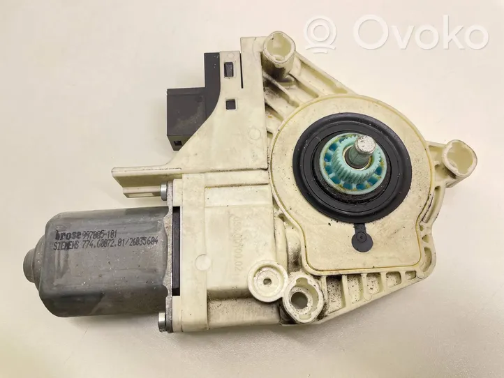 Audi A6 S6 C6 4F Front door window regulator motor 4F0959801A