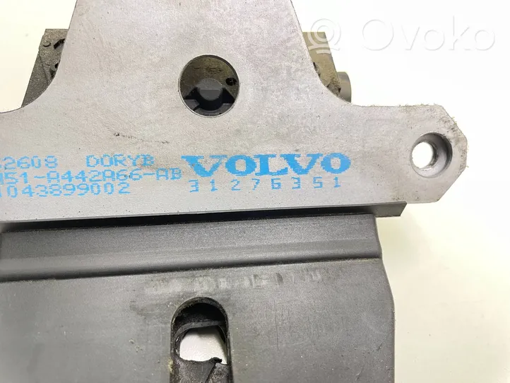 Volvo V50 Aizmugurējā pārsega slēdzene 31276351