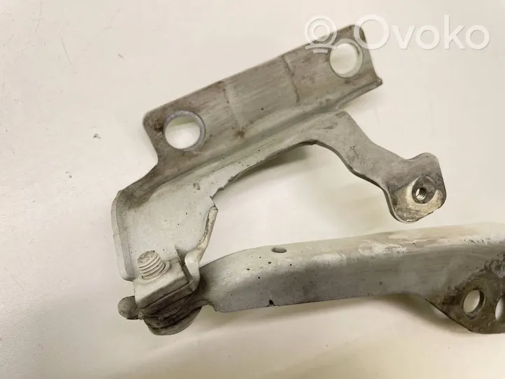 Volvo V50 Engine bonnet/hood hinges 30753597