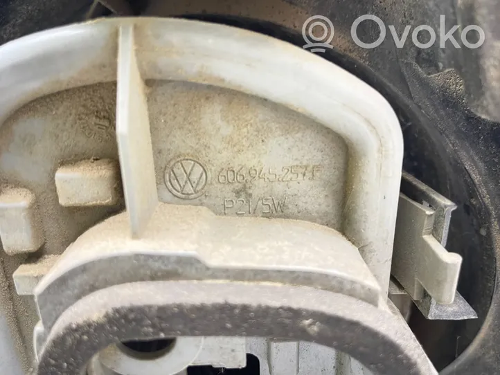 Volkswagen Polo IV 9N3 Luci posteriori 606945257F