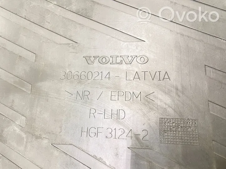 Volvo V50 Zestaw dywaników samochodowych 30660214