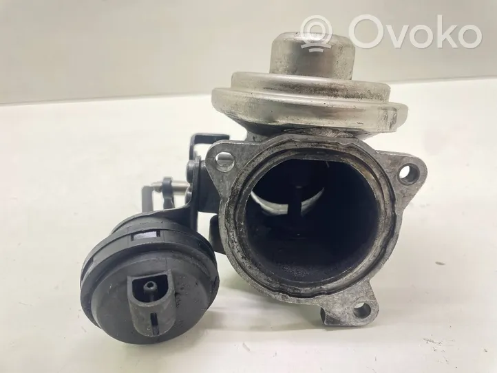 Audi A4 S4 B7 8E 8H Throttle valve 