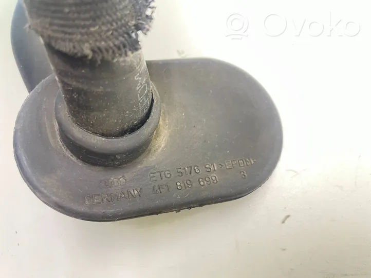 Audi A6 S6 C6 4F Tuyau de liquide de refroidissement moteur 4F1819699