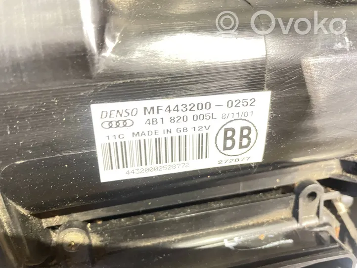 Audi A6 S6 C5 4B Salono oro mazgo komplektas 4B1820005L