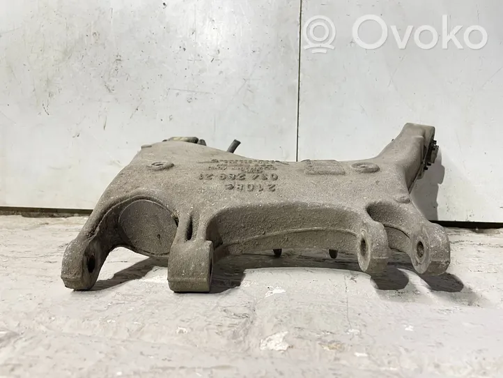 Audi A8 S8 D3 4E Braccio di controllo sospensione posteriore superiore/braccio oscillante 4E0511512