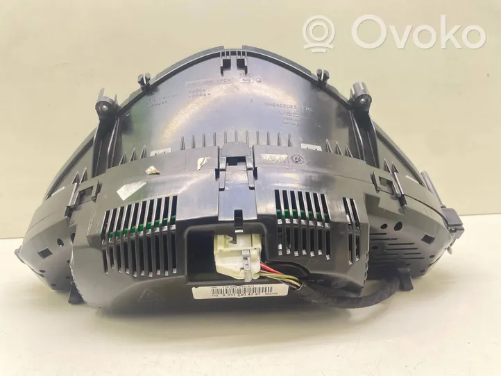 Mercedes-Benz E W211 Tachimetro (quadro strumenti) A2115404747