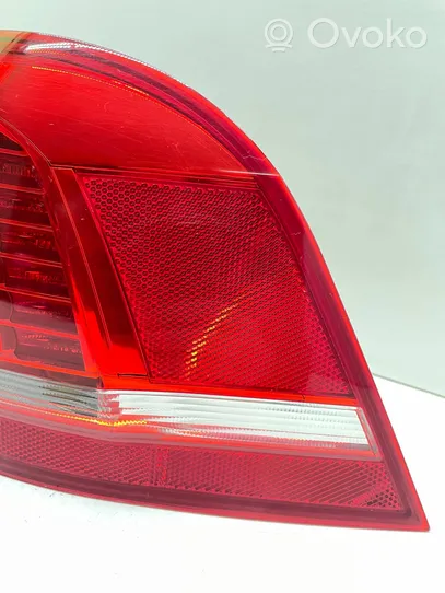 Volkswagen PASSAT B7 Lampa tylna 3AF945208B