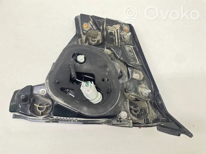 Toyota C-HR Luci posteriori del portellone del bagagliaio 81580F4120