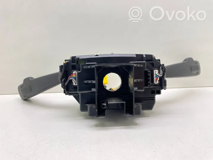 Volvo XC60 Interruptor/palanca de limpiador de luz de giro 31327903
