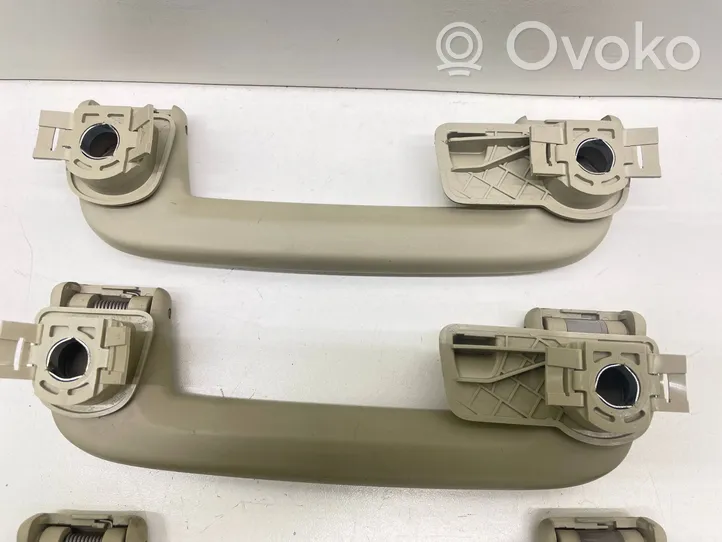 Volvo XC60 Front interior roof grab handle 13550