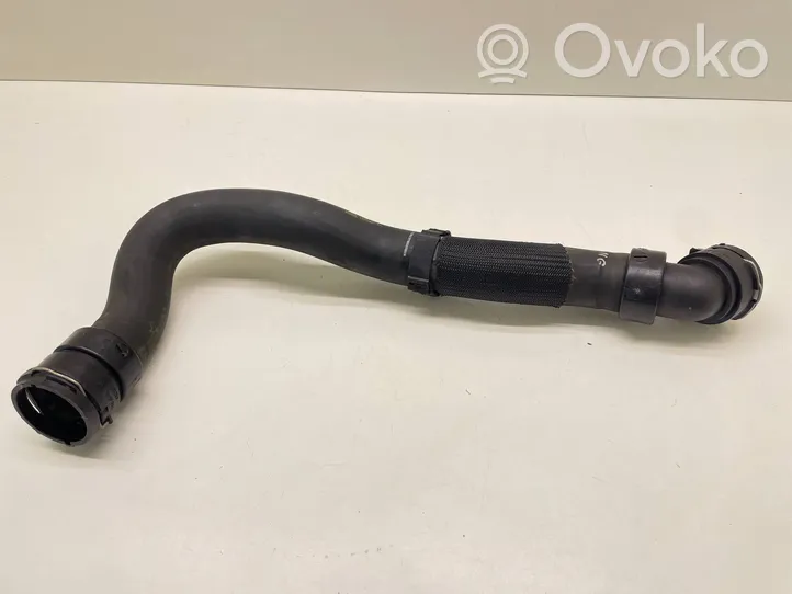 Volvo XC60 Tubo flessibile del liquido di raffreddamento del motore BG918260GA