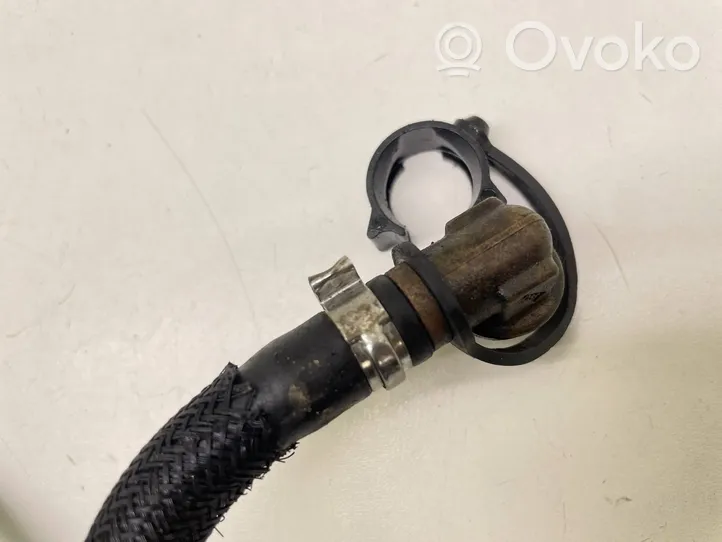 Volvo XC60 Linea/tubo flessibile di ritorno del carburante 31321198