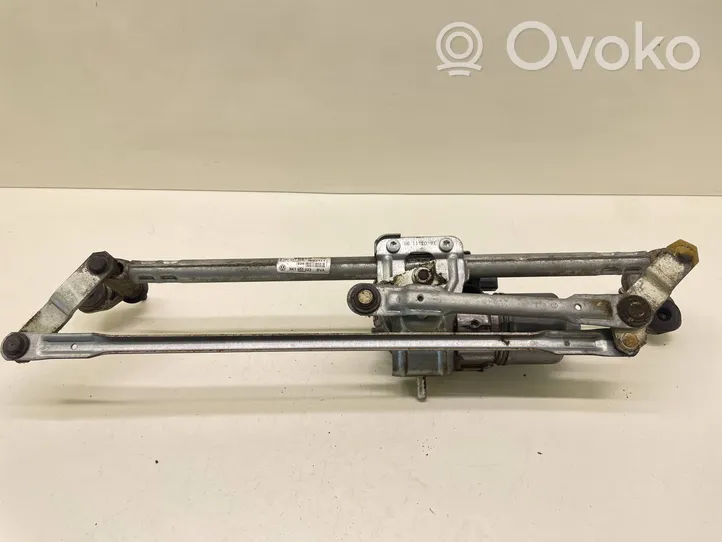 Volkswagen Golf VI Front wiper linkage and motor 5K1955023