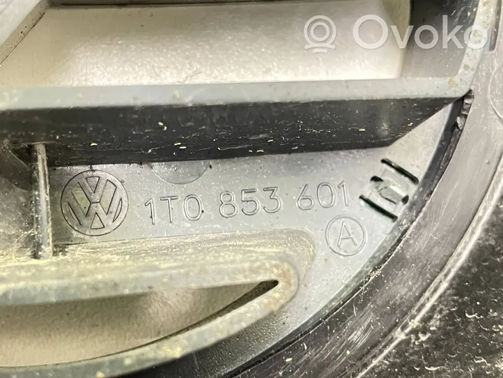 Volkswagen Touran I Grotelės priekinės 1T0853601