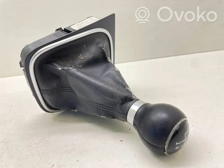 Volkswagen Golf VI Rivestimento in pelle/manopola della leva del cambio 1K0711113CF