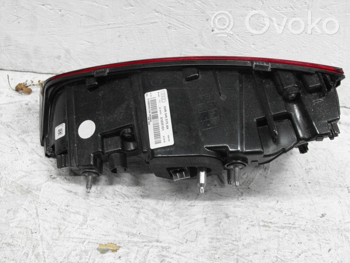 Audi A4 S4 B9 8W Takaluukun takavalot 8W9945075AA