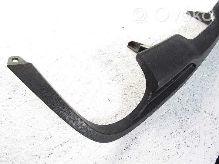 Mercedes-Benz B W246 W242 Etupuskurin reuna A2468853425