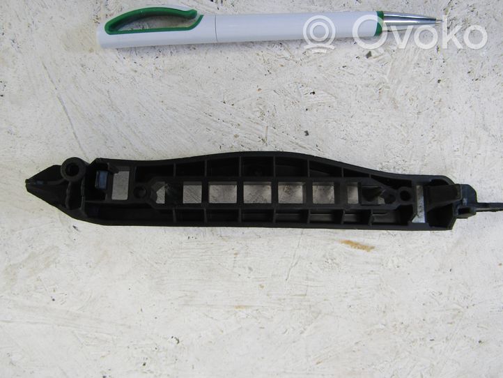 Opel Corsa E Support de montage de pare-chocs avant 39014302