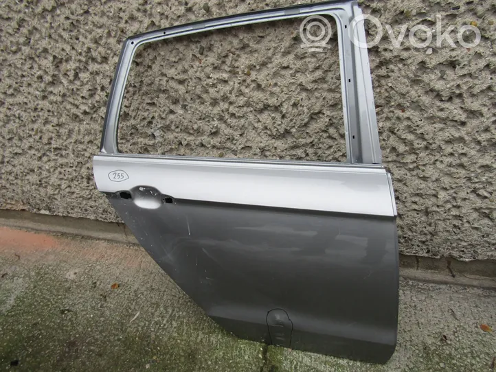 Volkswagen Golf Sportsvan Rear door 