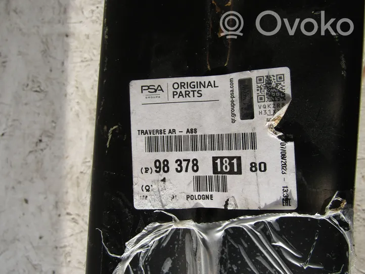 Opel Astra L Poutre de soutien de pare-chocs arrière 9837818180