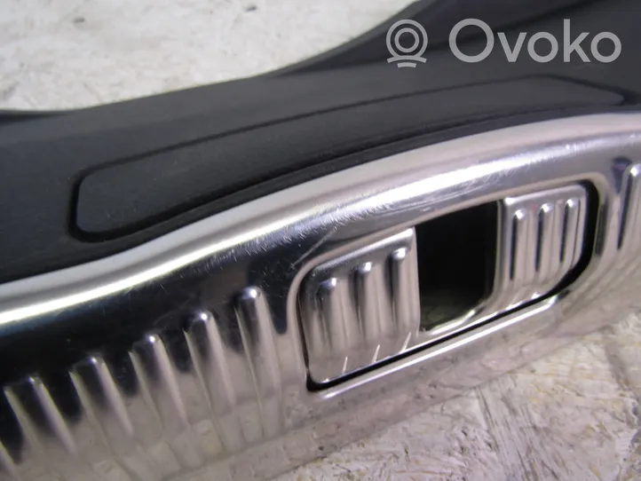 Audi A5 Rivestimento di protezione sottoporta del bagagliaio/baule 4N0863471