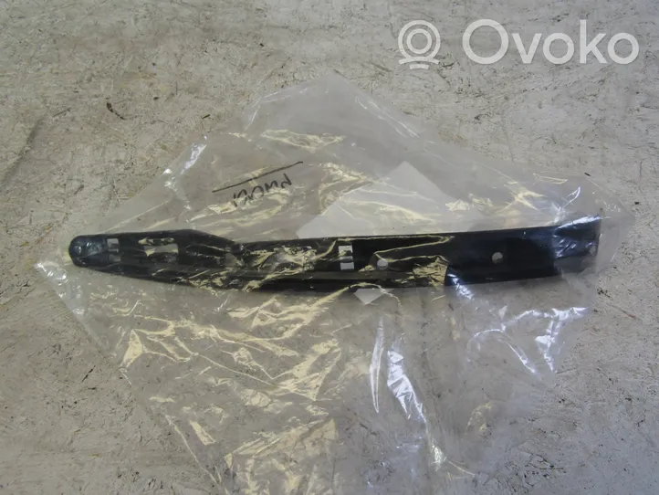 Volkswagen Multivan T5 Front bumper mounting bracket 7E0807184A