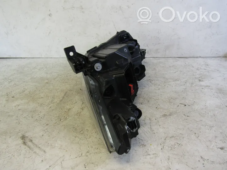 Renault Zoe Phare frontale 260102384R