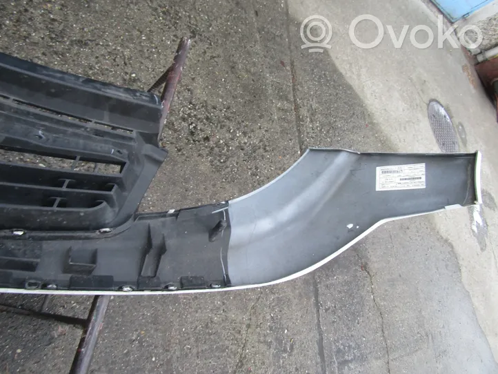 Opel Vivaro Augšējais režģis 2135395006