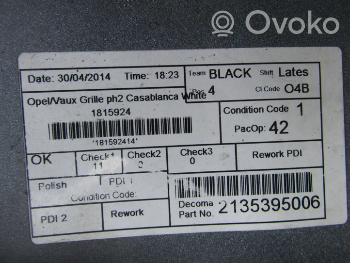 Opel Vivaro Augšējais režģis 2135395006