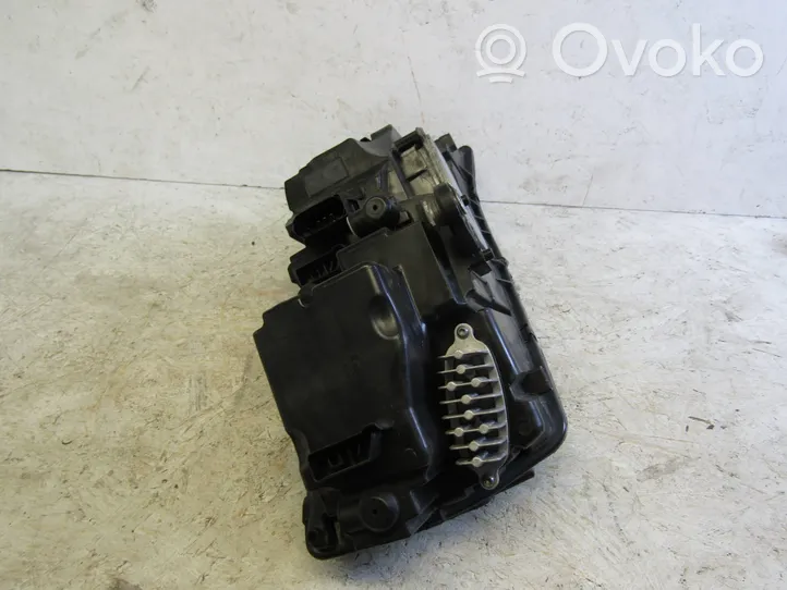 Skoda Octavia Mk3 (5E) Lampa przednia 5E1941015E