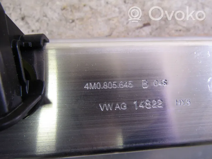 Audi Q7 4M Traversa di supporto paraurti anteriore 4M0805645