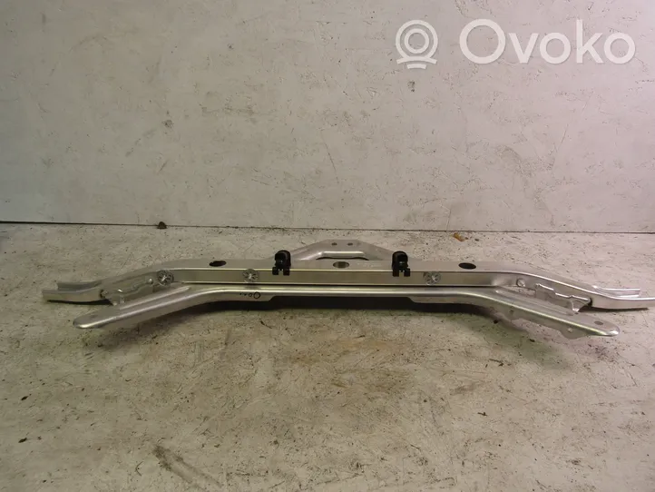 Audi Q7 4M Traversa di supporto paraurti anteriore 4M0805645