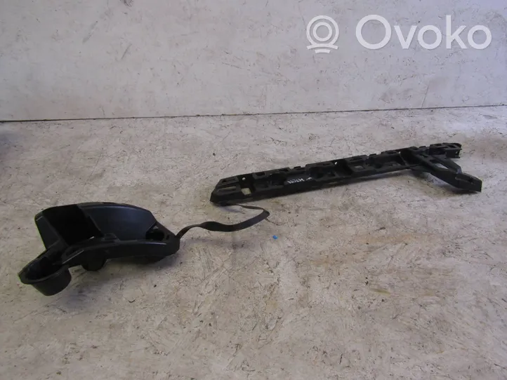 Opel Astra K Uchwyt / Mocowanie zderzaka tylnego 13426390