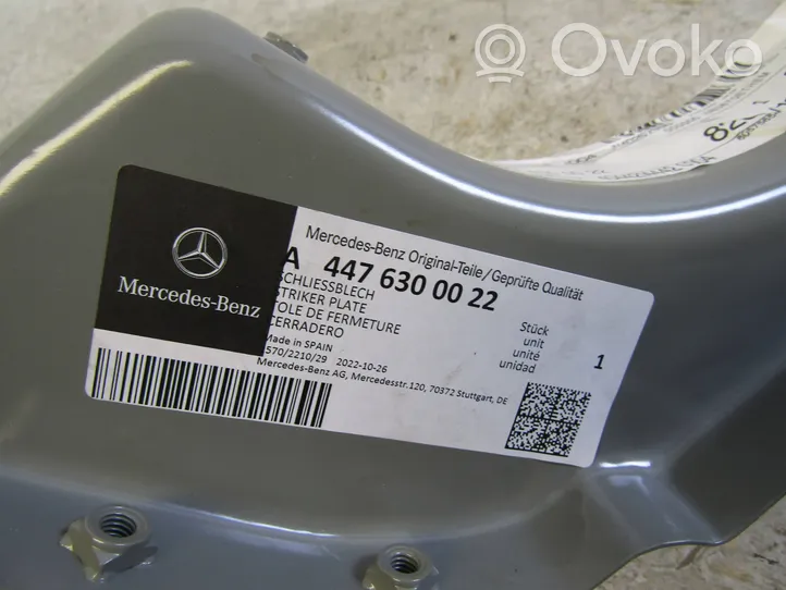 Mercedes-Benz Vito Viano W447 Kita išorės detalė A4476300022