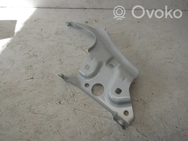 Skoda Fabia Mk4 (6VA) Support de montage d'aile 6VA821227