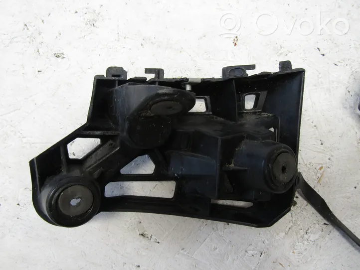 Opel Astra K Soporte de montaje del parachoques trasero 236528514