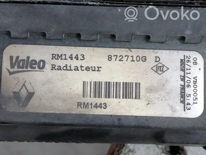 Renault Master II Radiatore di raffreddamento 872710G