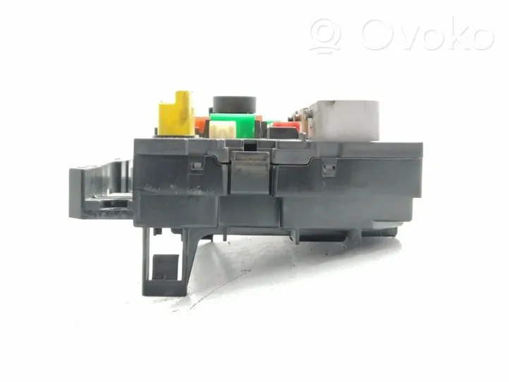 Citroen C4 I Picasso Fuse module 9664055680