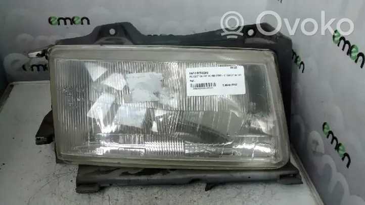 Peugeot Expert Lampa przednia 