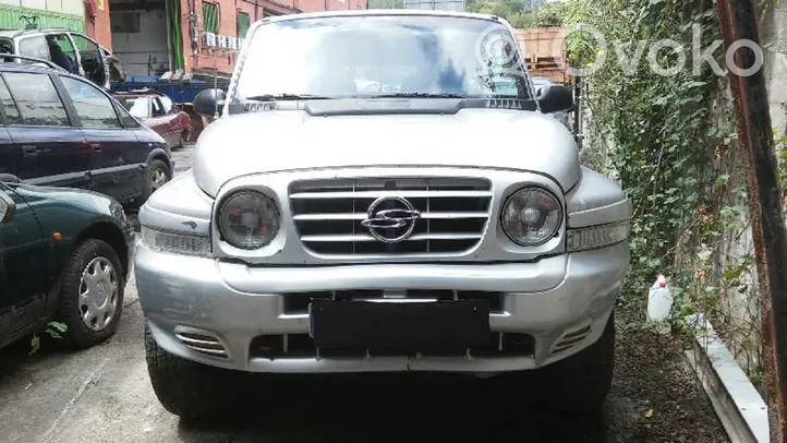 SsangYong Korando Vano motore/cofano 