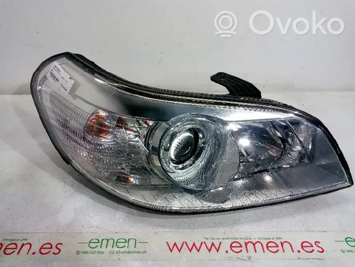 Chevrolet Epica Lampa przednia 