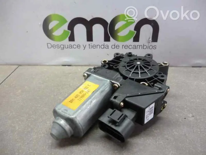 Audi A8 S8 D2 4D Motorino alzacristalli della portiera anteriore 4D0959802E